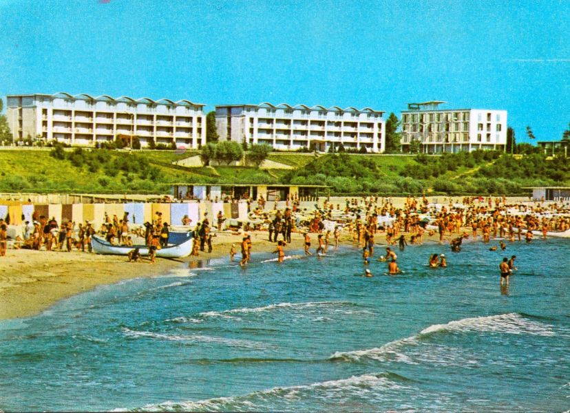 Mangalia-plaja-cu-solar-1970